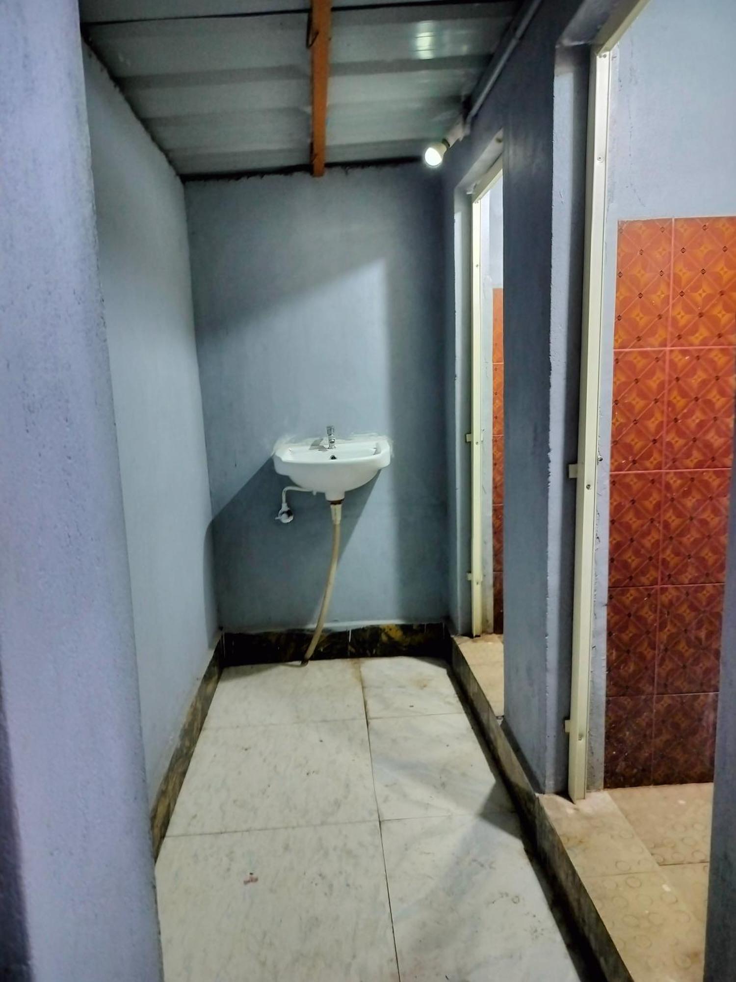 Sri Durga Jatri Nibasa Ostello Brahmapur Esterno foto
